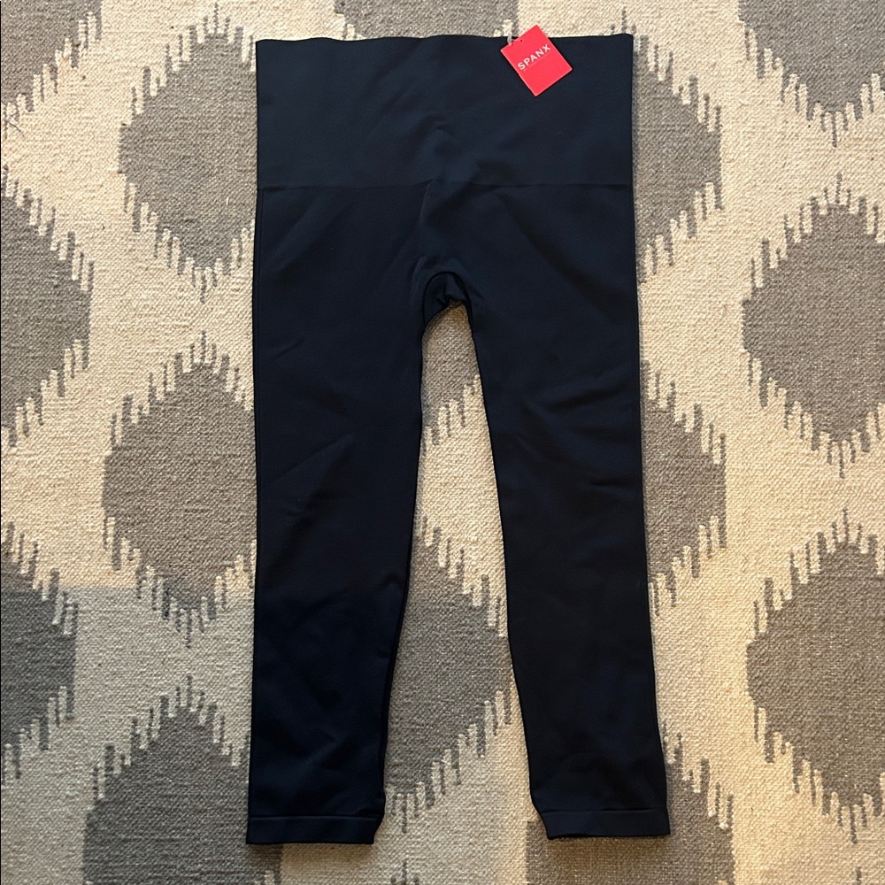 NWT SPANX Lamn Navy Leggings
